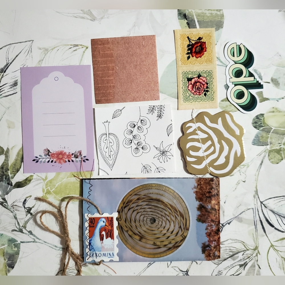 😀 HAND CRAFTED Set of 3 paper wallets with ephemera and twine closure - Picture 11 of 11